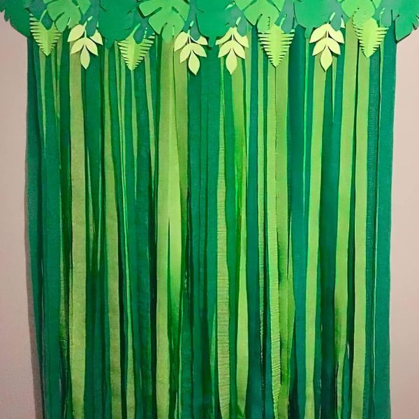 Crepe Paper Streamers 4 Rolls 328ft, Pack of Green Crepe Paper for Party, Wedding, Birthday, Baby Shower Decorations (1.8 Inch x 82 Ft/Roll) - Image 2